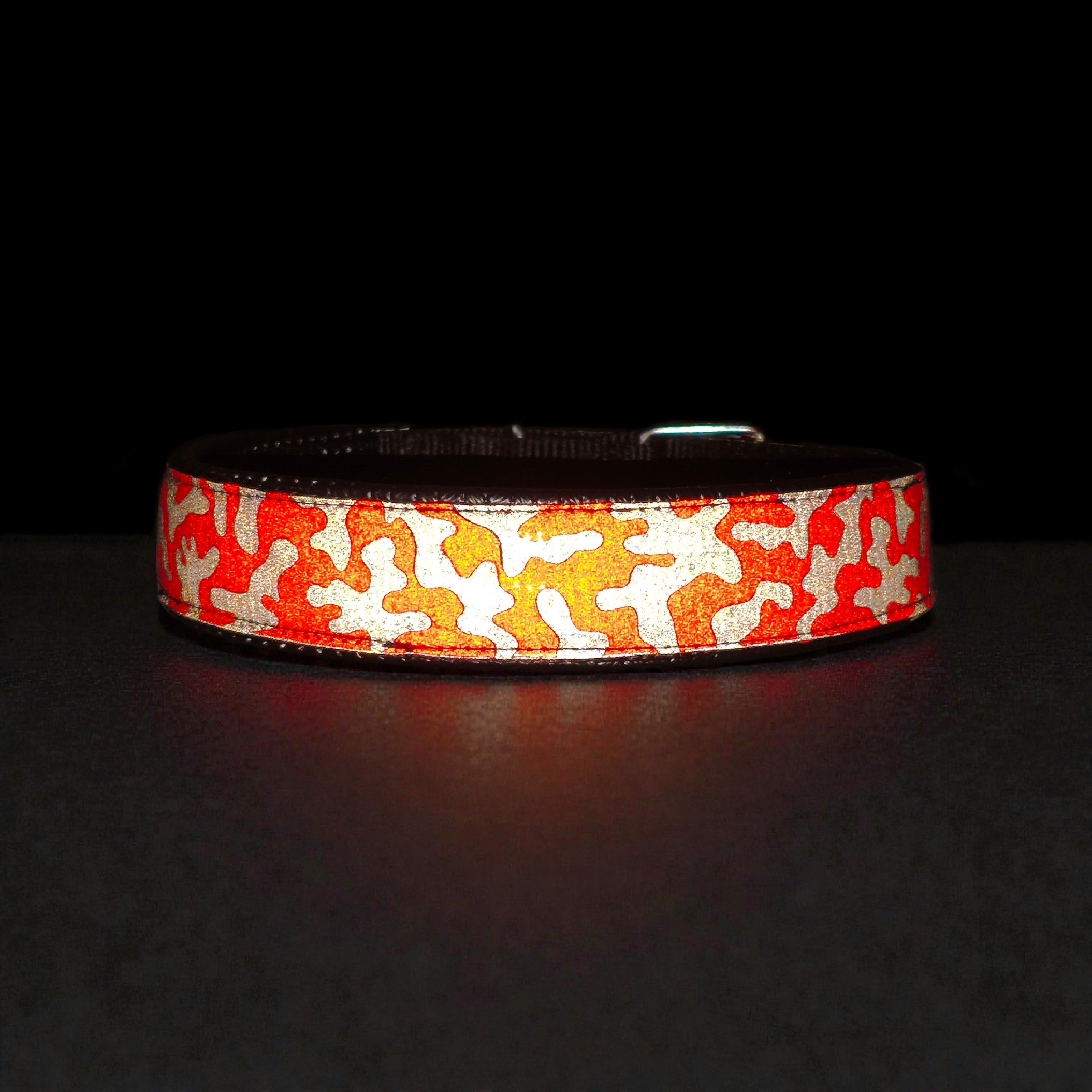 GLO-TEX Terepmintás Fényvisszaverő Nyakörv